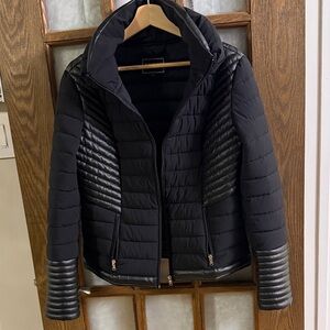 Guess Black Quilted Hooded Puffer Jacket
